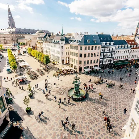 Cozy Near Metro Copenhague